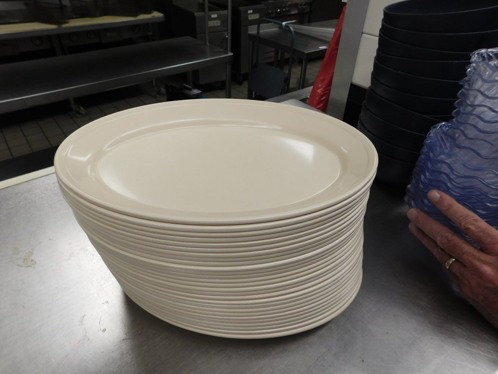 (28) 12" Melamine Platters