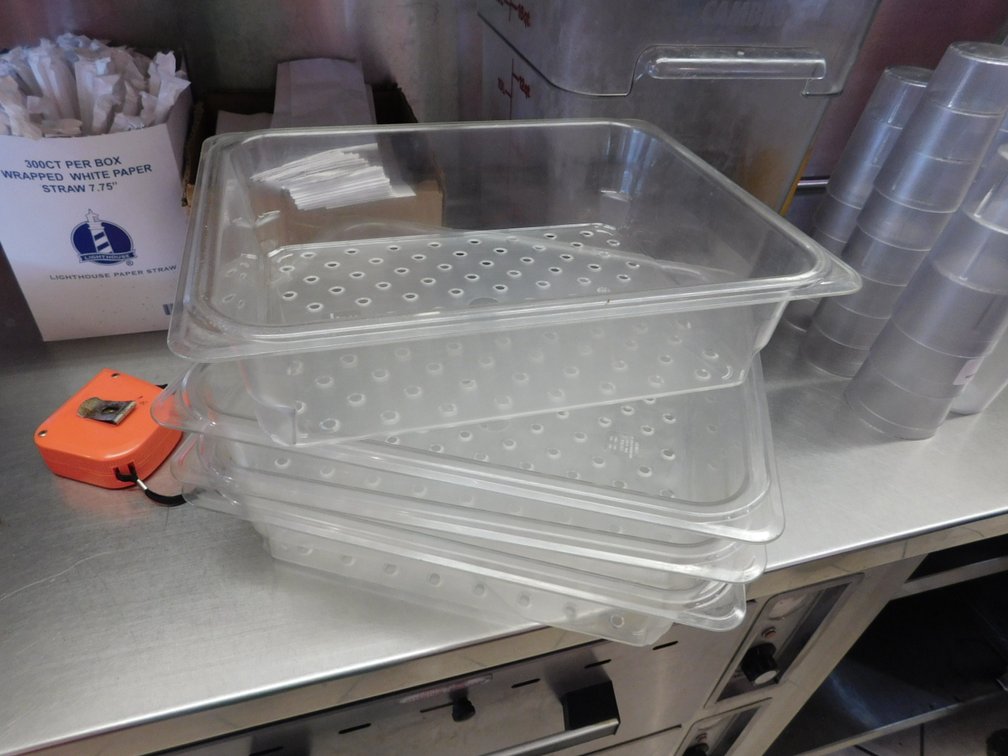 (4) Half Size Perf Food Pan