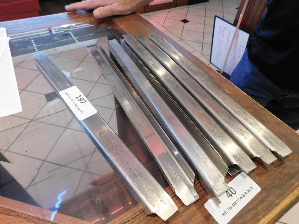 (8) S/S 12" Dividers