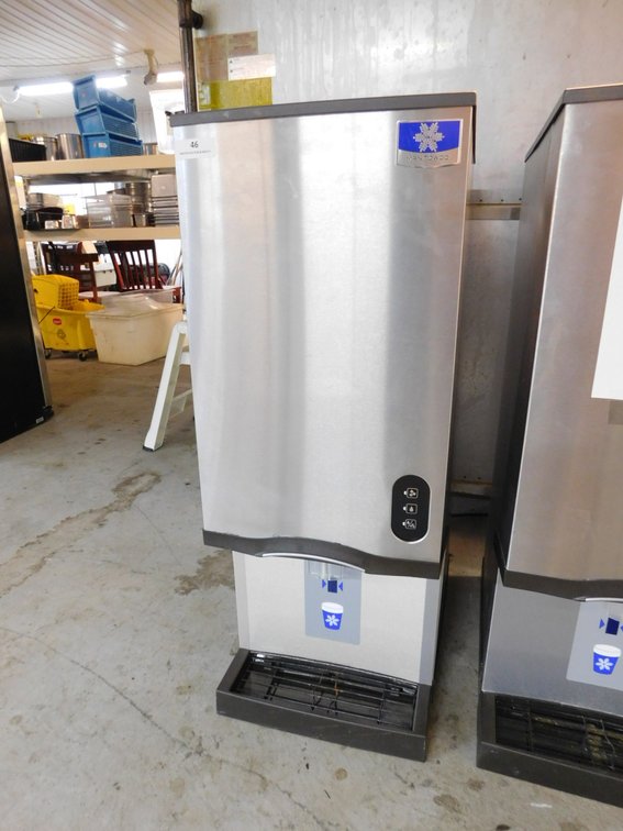 MANITOWOC Countertop Ice Maker/Dispenser