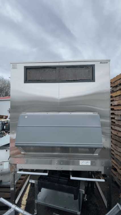 FOLLETT 9 ft Tall Ice Bin For Transport System