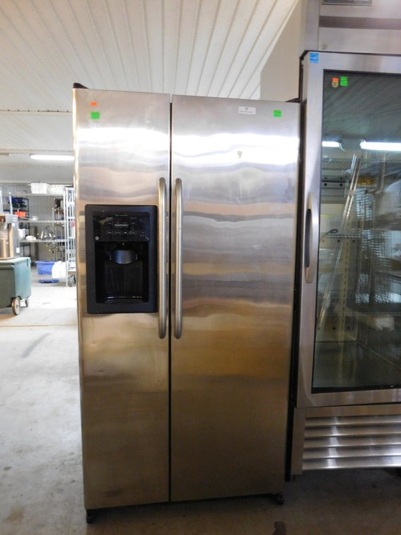 GE Household Refrigerator/Freezer