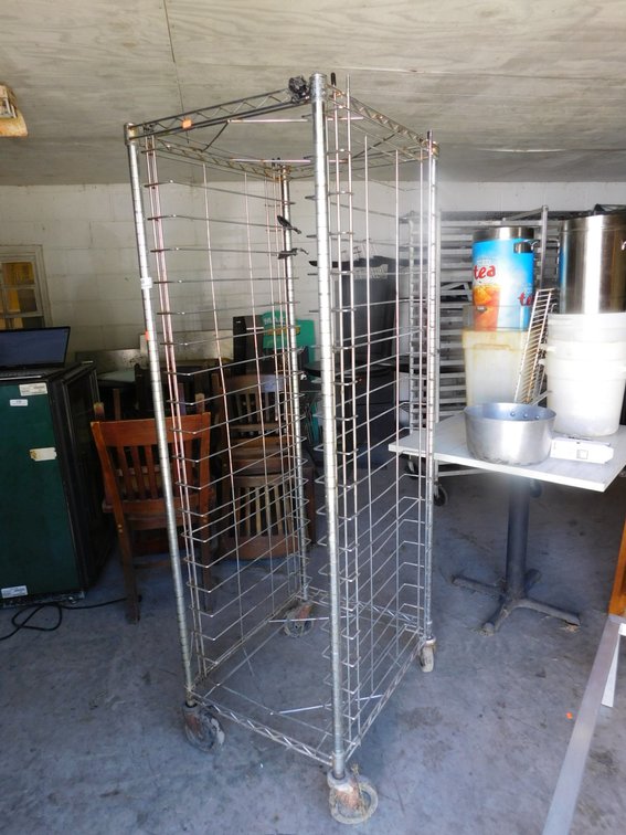 Full Size Wire Sheet Pan Rack