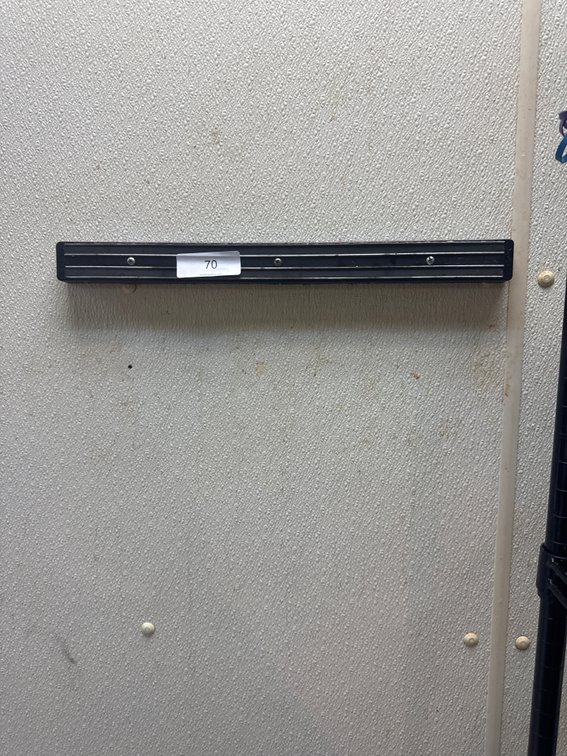 Knife Magnet, 18 Inch