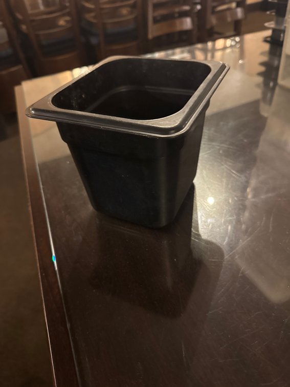 1/6 Size Black poly Pans 6 inch deep (22)