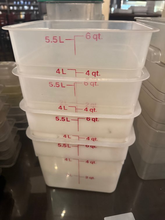 Translucent Storage Buckets, 6qt (4)