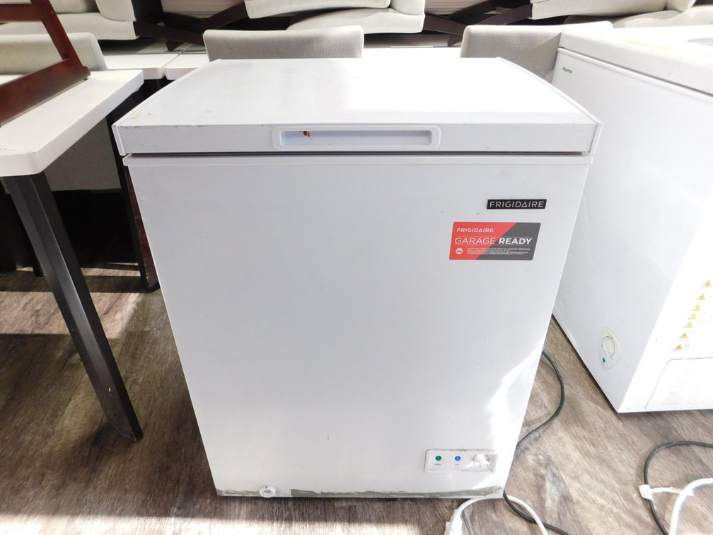 FRIGIDAIRE Chest Freezer