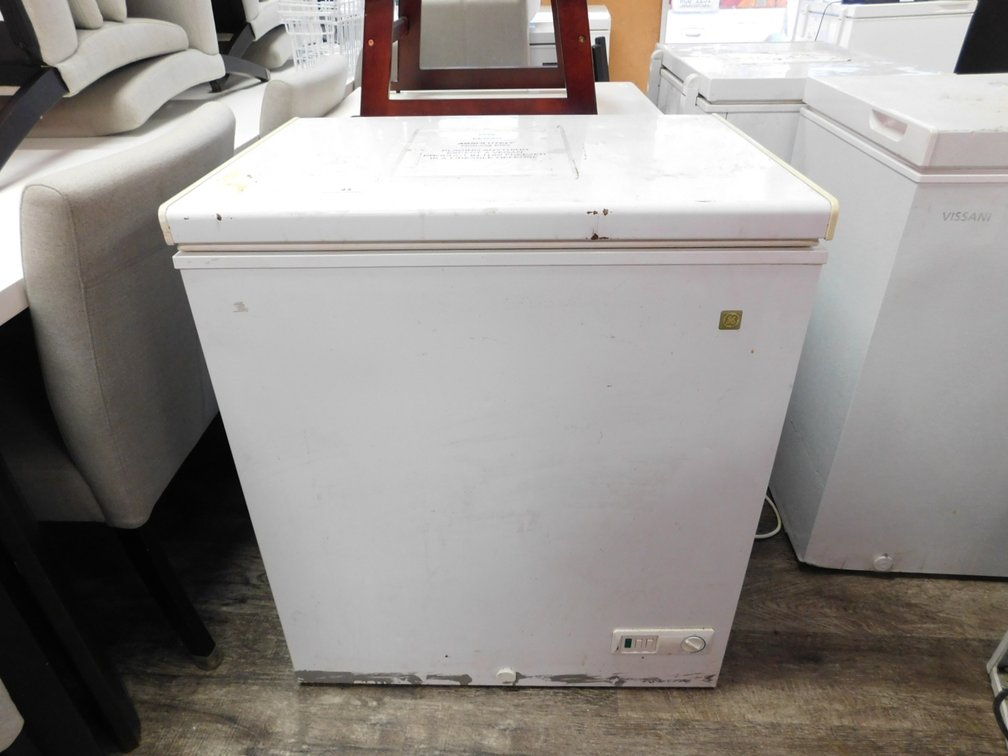 GE Chest Freezer