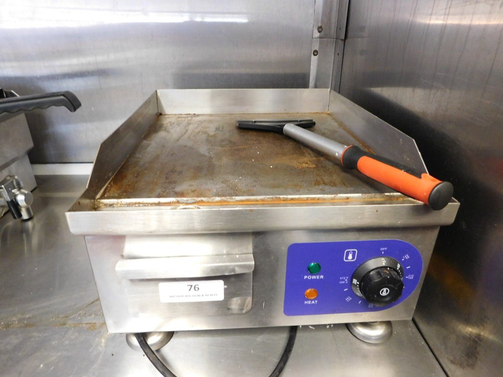 14" Flat Electric Griddle