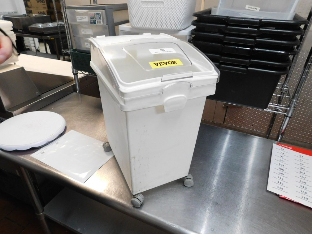 VEVOR Ingredient Bin