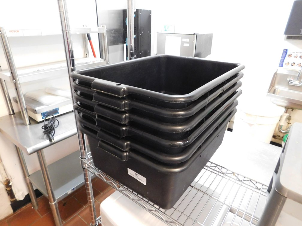 (6) Bus Tubs