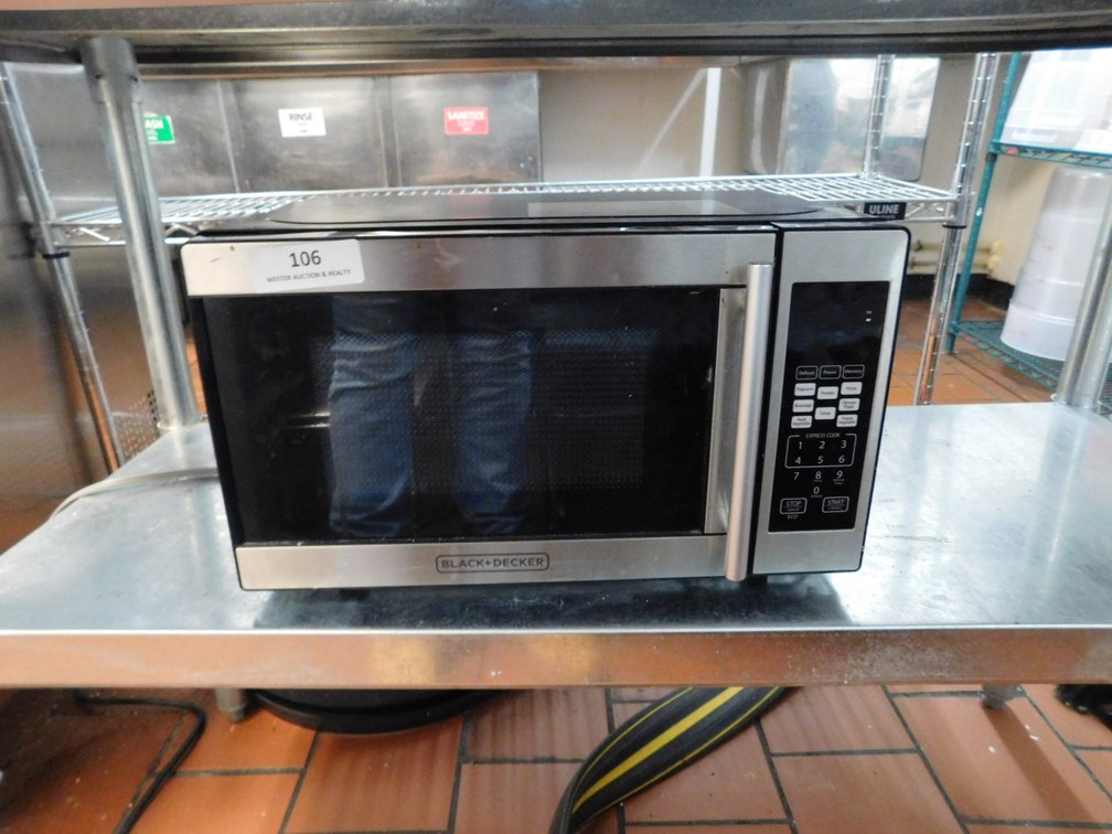 BLACK & DECKER Microwave