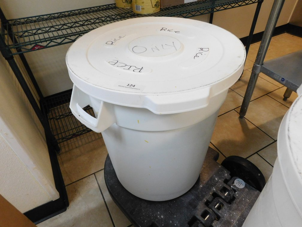 20 Gallon Ingredient Bin with Rice