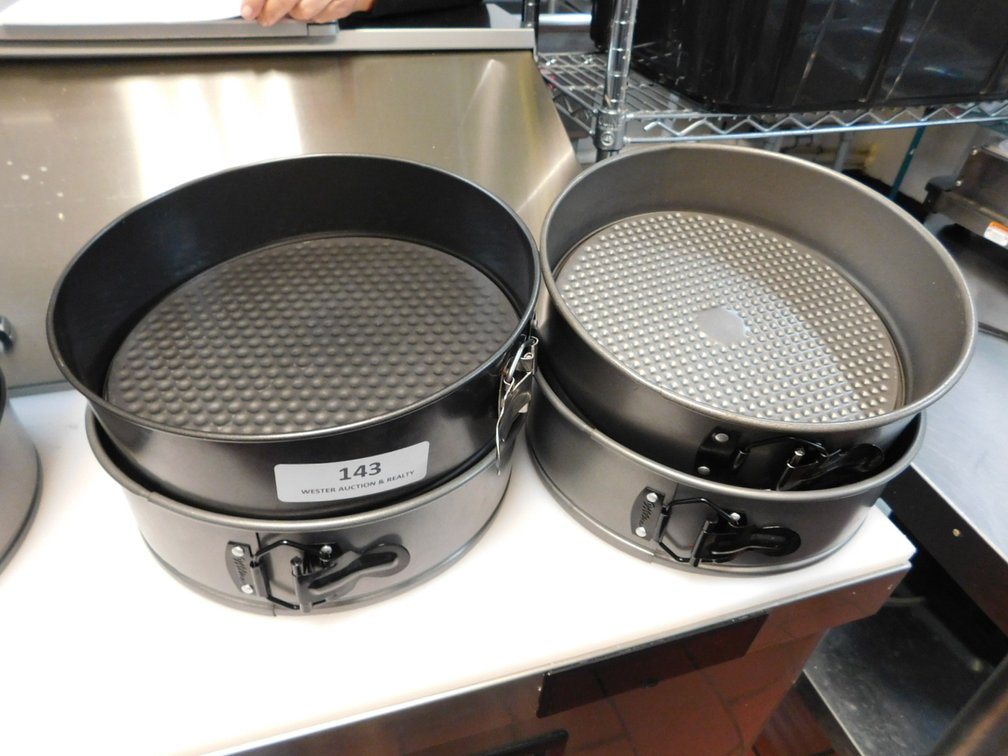 (4) 9" Cheesecake Pans