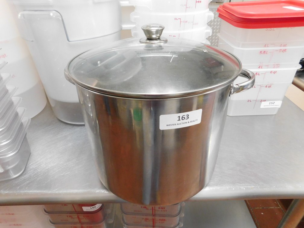 20 Qt Stock Pot with Lid