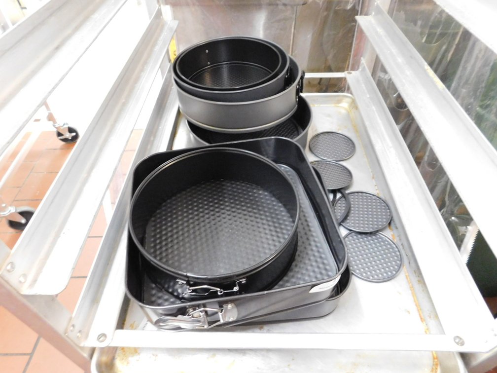 Assorted Cheesecake Pans and Parts