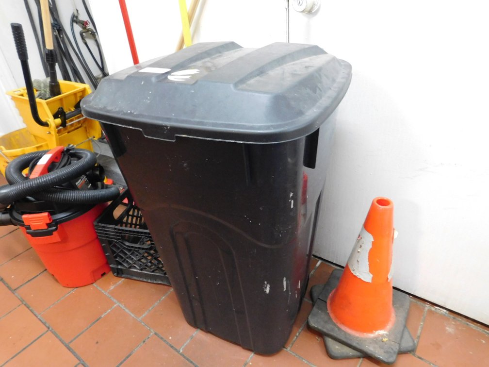 Trash Can