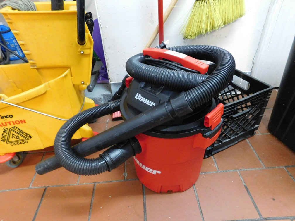 BAUER Wet Dry Vac
