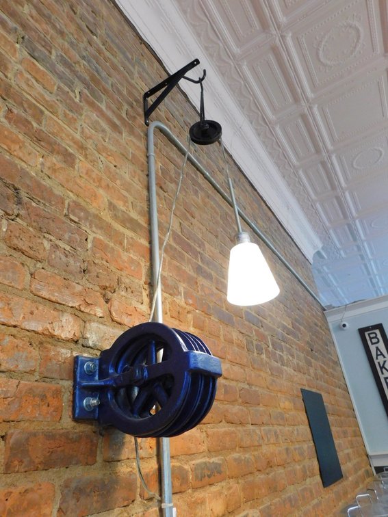 Light Fixture with Metal Reel 