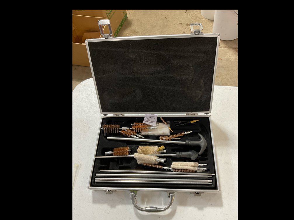 Gun cleaning kit