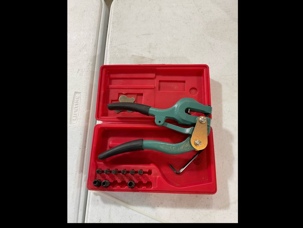 Leather punch tool kit
