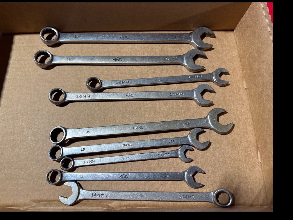Mac metric wrenches