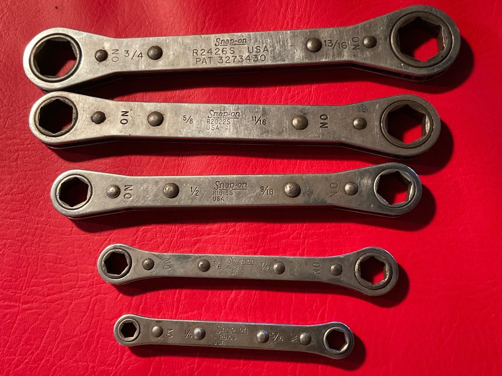 Snap-on standard ratchet wrenches