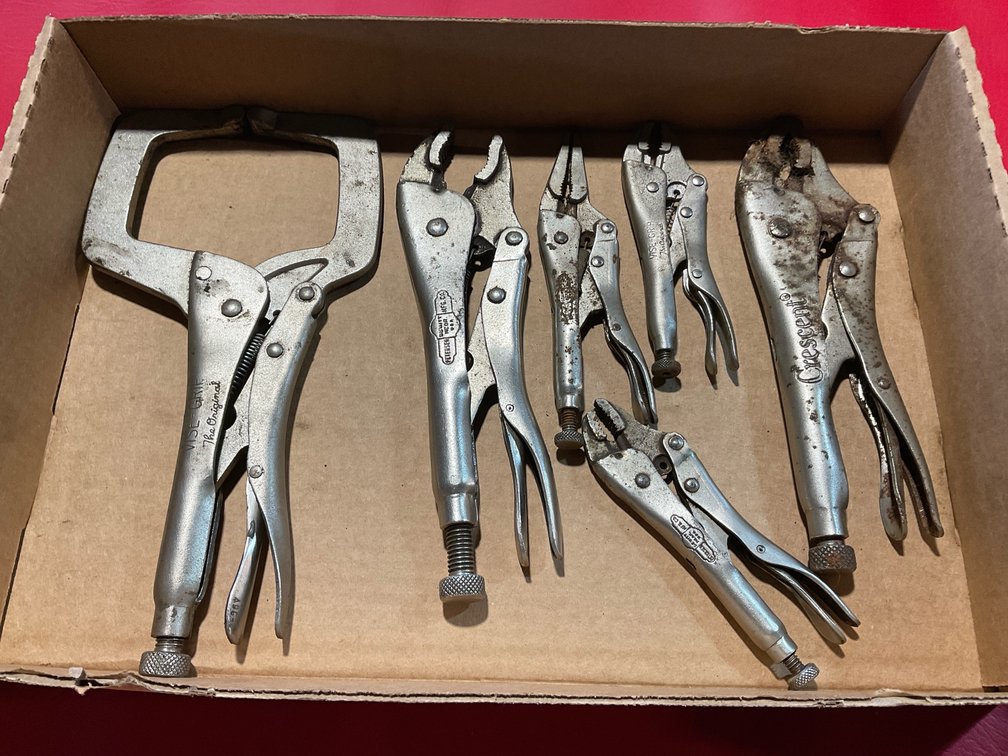 Vise grip pliers