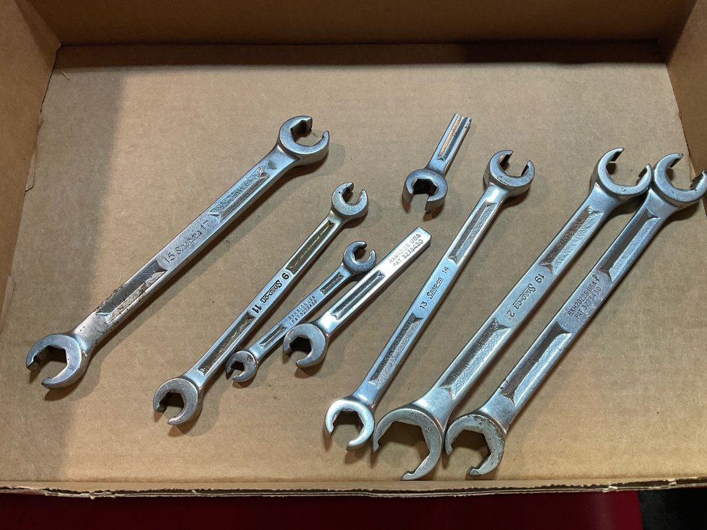 Snap-on metric and standard line wrenches