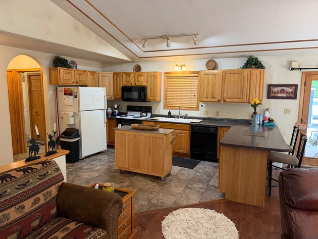 Image for Three Lakes Real-Estate Auction!