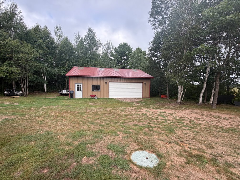 Image for Boulder Juntion Real-Estate Auction! Beautiful Home with Buildings! 1.5 Acres *** Live Auction!