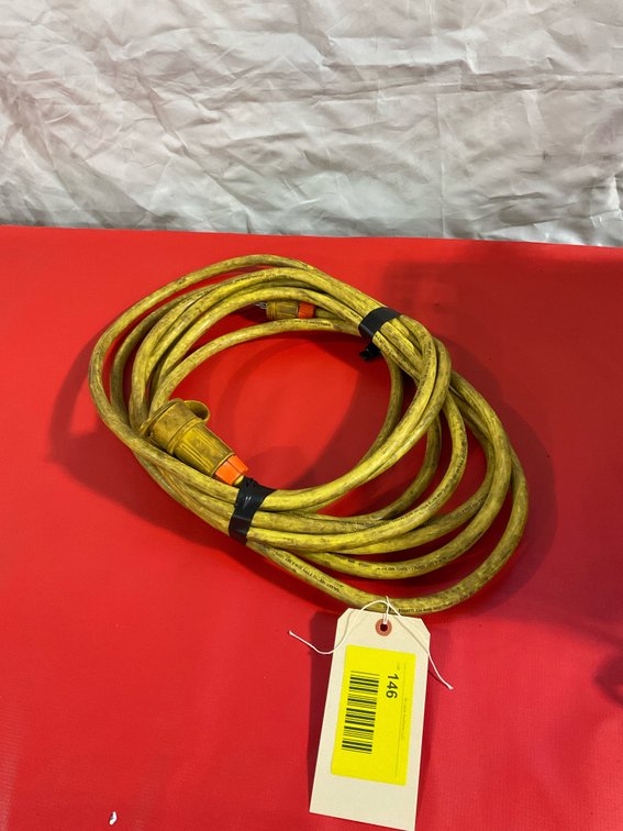 Heavy duty extension cord