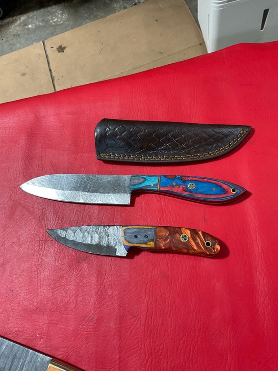 Damascus knives
