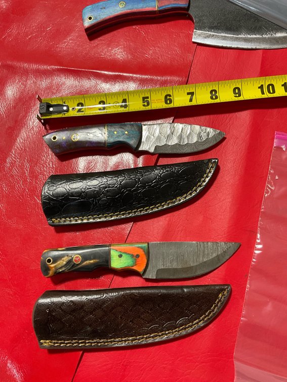Damascus knives