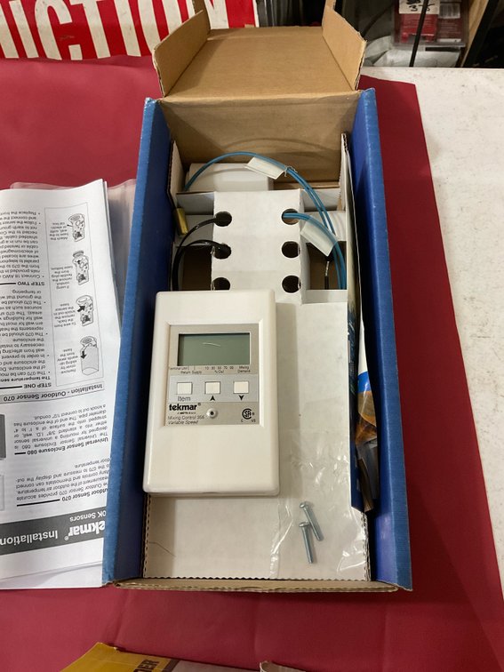 Tekmar 356 mixing control variable speed