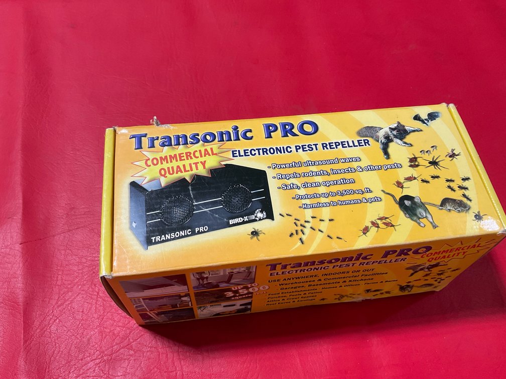 Transonic pro electronic pest repeller