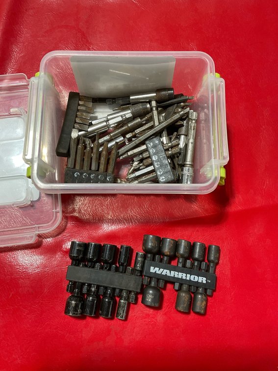 Large amount of driver bits