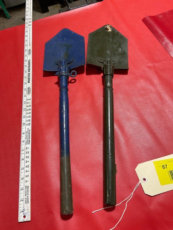 Camp shovels