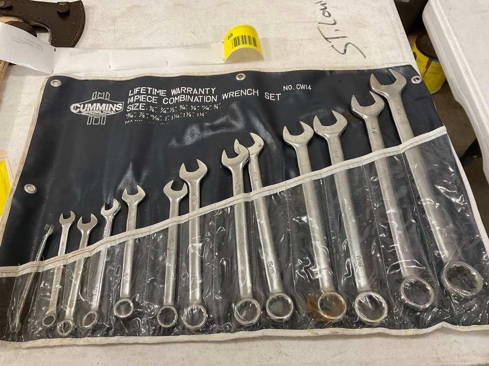 Heavy duty wrench set