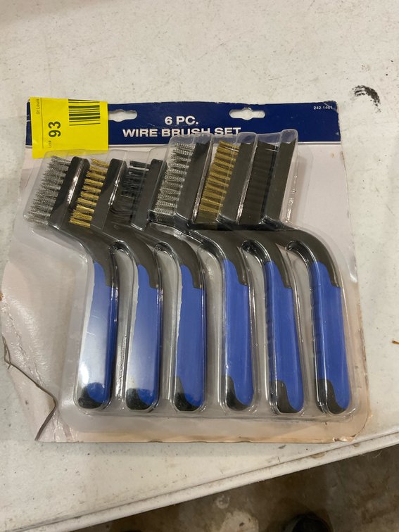 Six piece wire brush kit