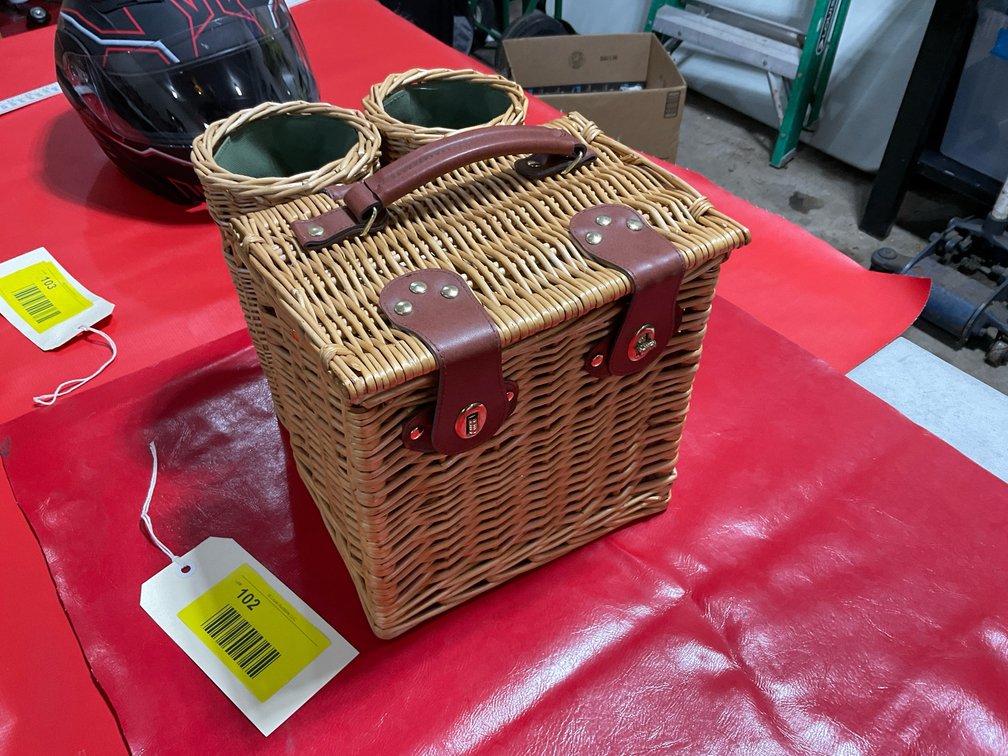 Beautiful wicker wine basket caddy