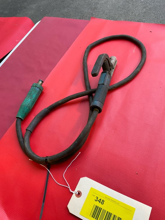 Welding lead