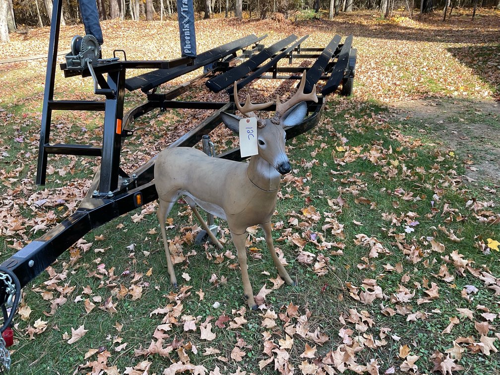 Deer decoy