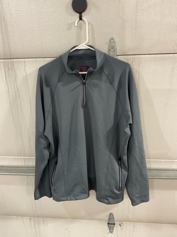 Untuckit quarter zip large