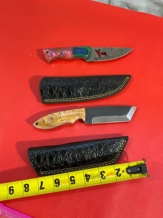 Damascus knives