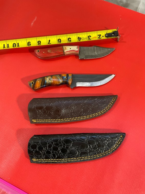 Damascus knives
