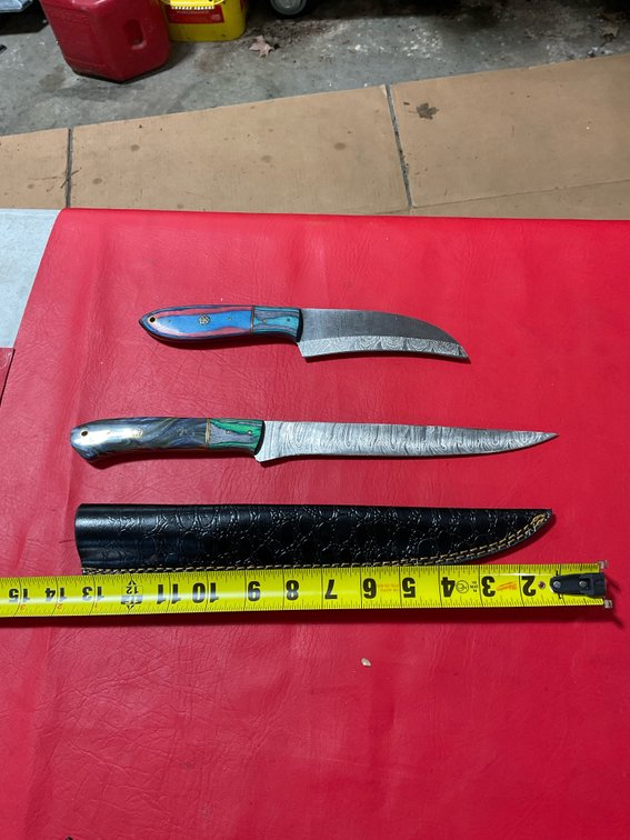 Damascus knives