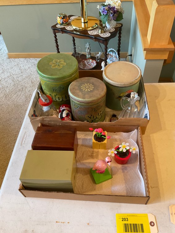 Vintage tins, recipes and more
