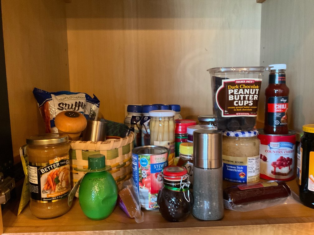 Miscellaneous foods canned goods