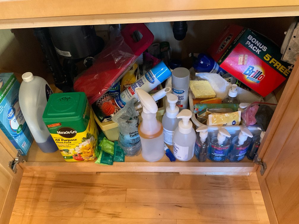 Miscellaneous cleaning supplies/gardening